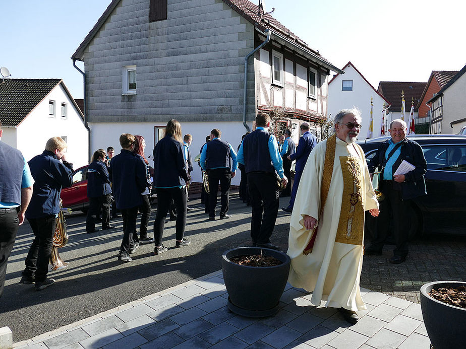 Feier der 1. Heiligen Kommunion in Sankt Crescentius (Foto: Karl-Franz Thiede)